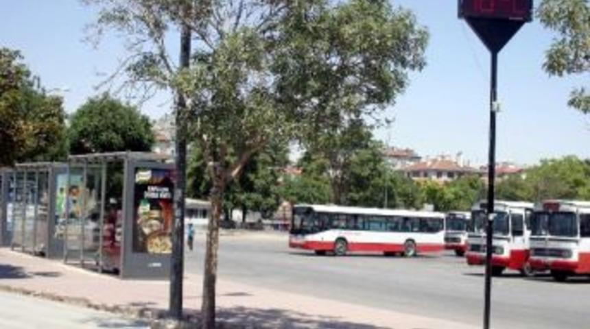 Konya&rsquo;da Termometreler 46 Dereceyi G&ouml;rd&uuml;