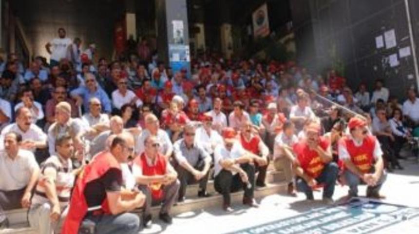 İş&ccedil;ilerden &lsquo;kck&rsquo; Protestosu