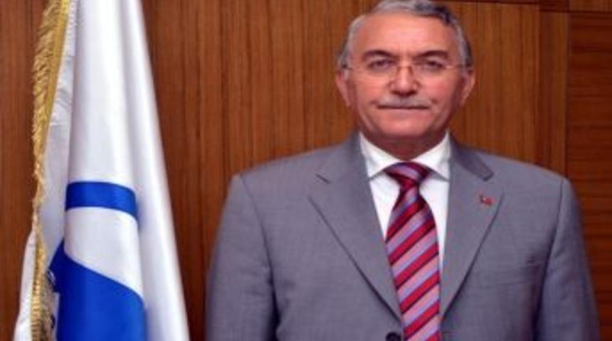 Esog&uuml; Rekt&ouml;r&uuml; Prof. Dr. Hasan G&ouml;nen: