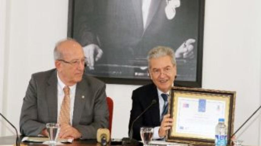 İe&uuml; Expo El&ccedil;isi Gibi