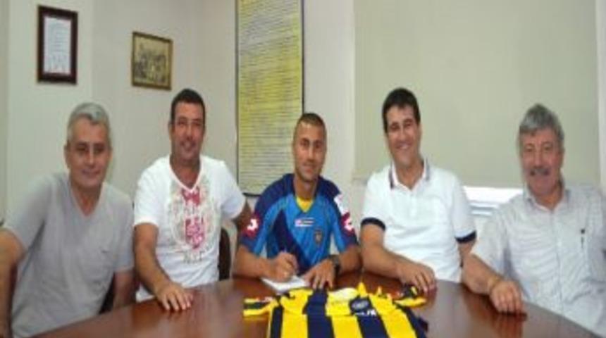 Bucaspor, Ankarag&uuml;c&uuml;'nden Abdullah Keseroğlu İle Anlaştı