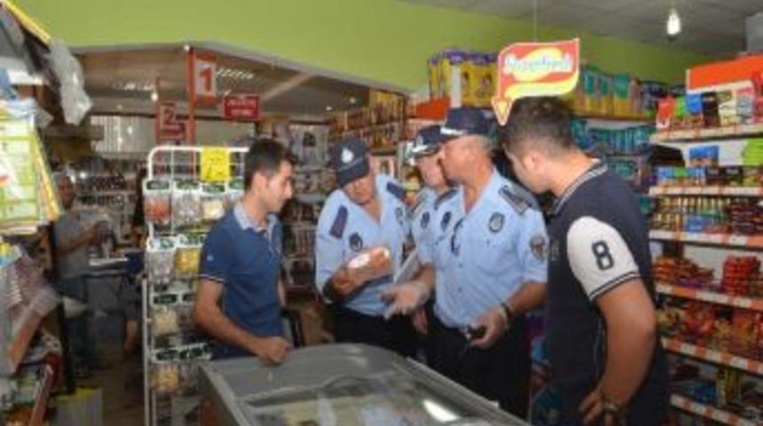 Zabıtadan Marketlere Sıkı Denetim