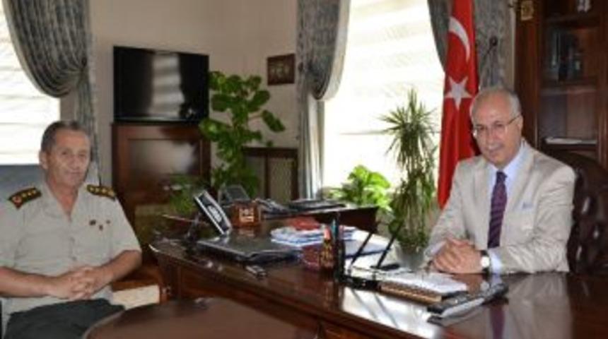 İl Jandarma Komutanı Doğru Vali Daş&ouml;z&rsquo;&uuml; Ziyaret Etti