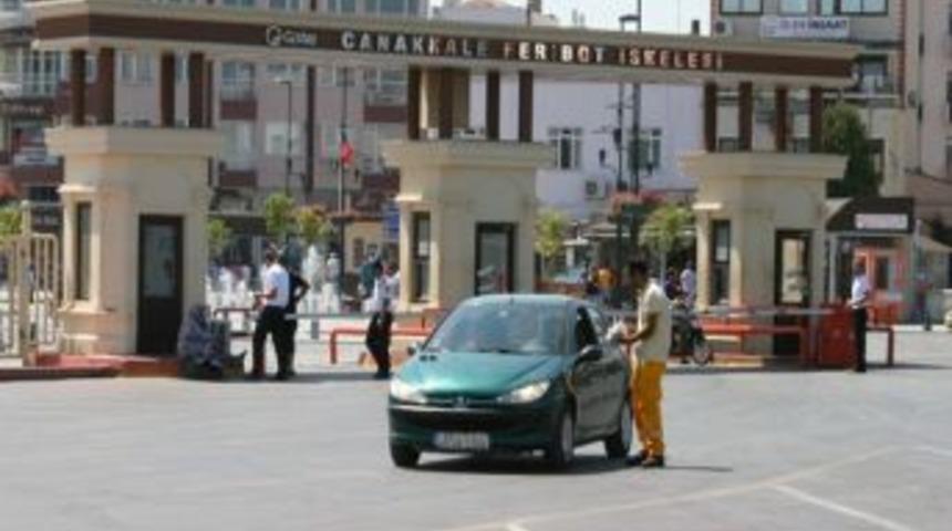 Ormancılardan S&uuml;r&uuml;c&uuml;lere İzmarit Uyarısı