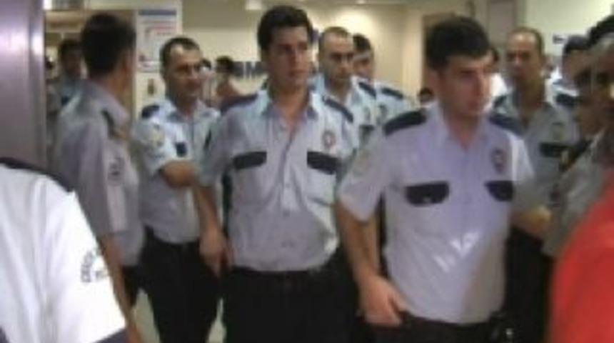 Kaza sonrası kavga 2 yaralı