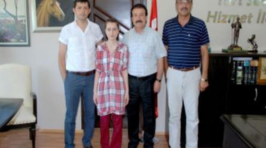 &Uuml;nye Eğitimde &Ccedil;ıtayı Y&uuml;kseltti