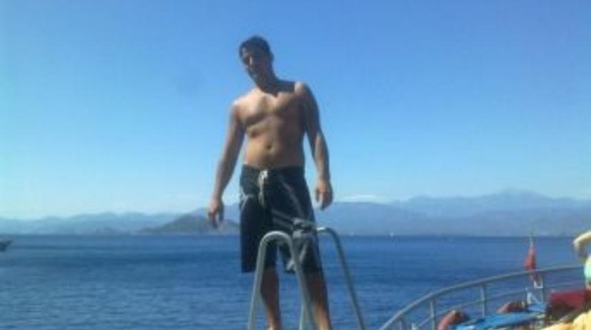 Gen&ccedil; İş&ccedil;i Elektrik &Ccedil;arpması Sonucu &Ouml;ld&uuml;