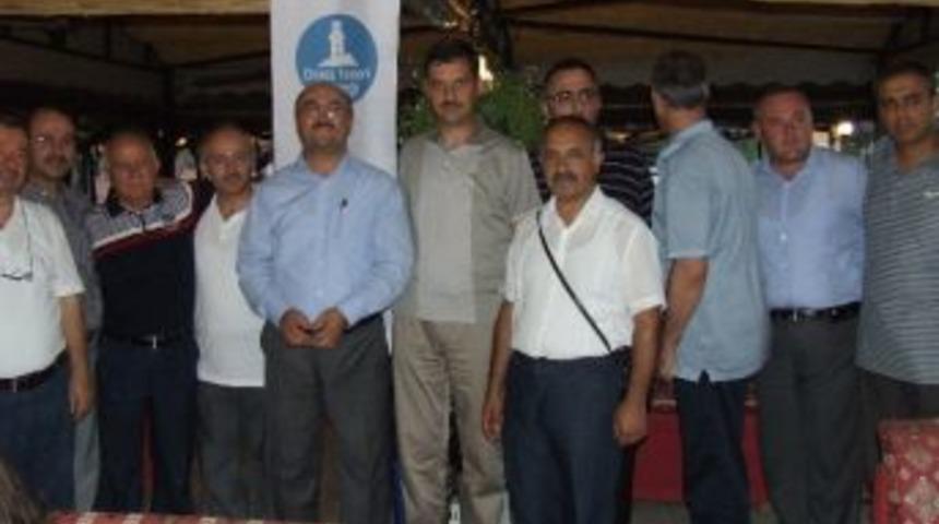 Deniz Feneri Derneği Sakaryalı Yetim &Ccedil;ocukları Unutmadı