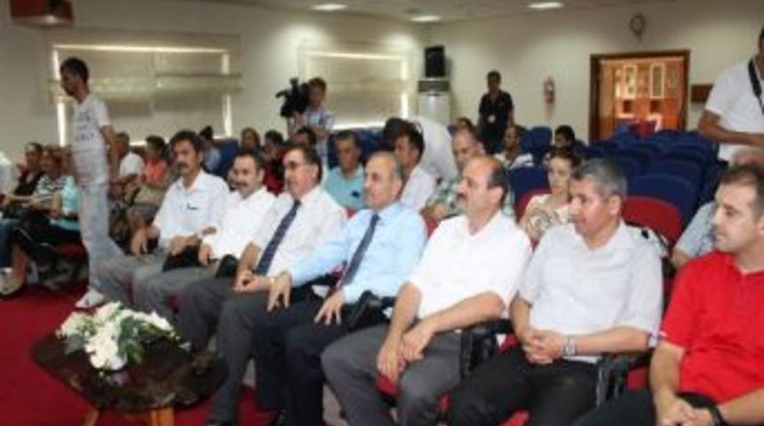 Kesme &Ccedil;i&ccedil;ek Yetiştireceklere Sertifika