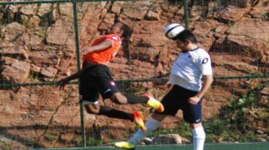 Adanaspor Beraberliğe Abone