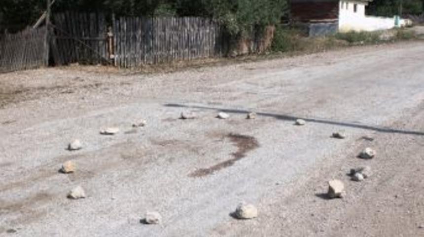 Sabah Namazına Giderken Yolda D&uuml;ş&uuml;p Hayatını Kaybetti