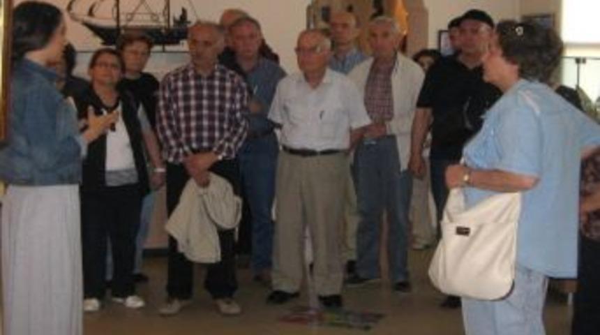 Ankaralı M&uuml;lkiyeliler 50. Yıl Mezuniyet Buluşması İ&ccedil;in M&uuml;lkiyeliler Birliği'nin İzmir'deki Mekanındaydı