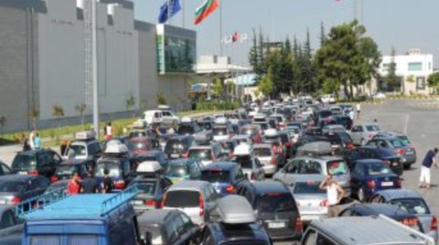 Gurbet&ccedil;ilerin D&ouml;n&uuml;ş &Ccedil;ilesi Başladı