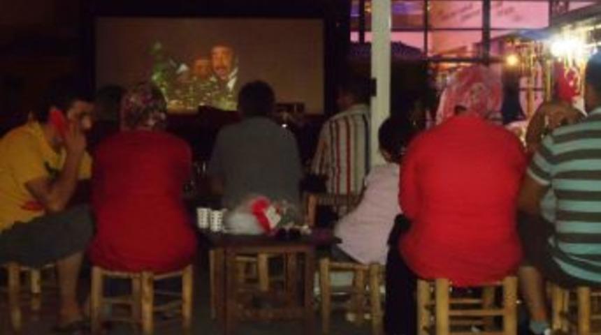 A&ccedil;ık Hava Sinema Keyfi Forum Trabzon&rsquo;da Başladı