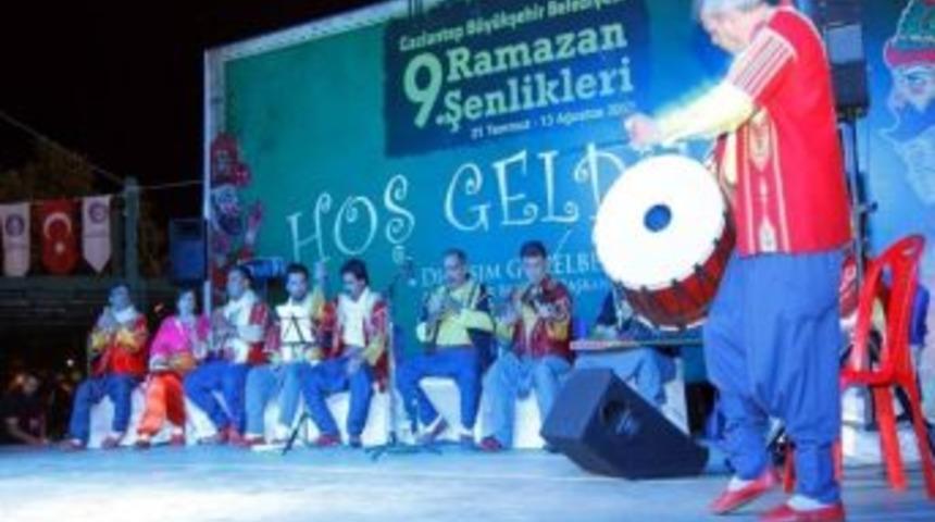 Antepliler Antep T&uuml;rk&uuml;leri İle Coştu