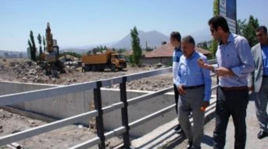 Yıldırım Beyazıt Doğu Kuşaklama Kanalında 3. Etap &Ccedil;alışması