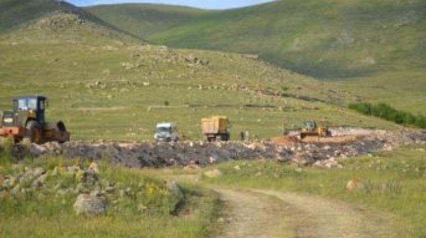 Şenkaya Sarıkamış Yolu Yapımına Başlandı