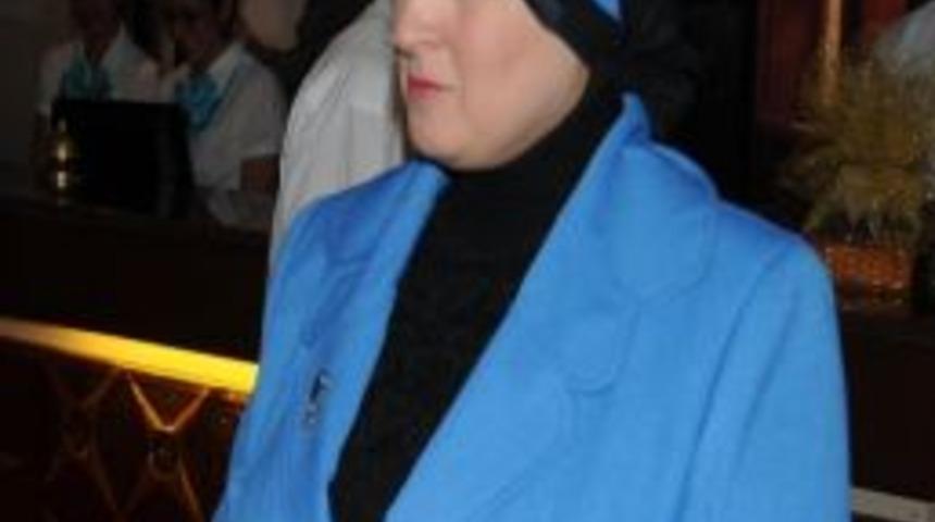 Suriyeli Kadın Milletvekili T&uuml;rkiye&rsquo;ye Sığındı