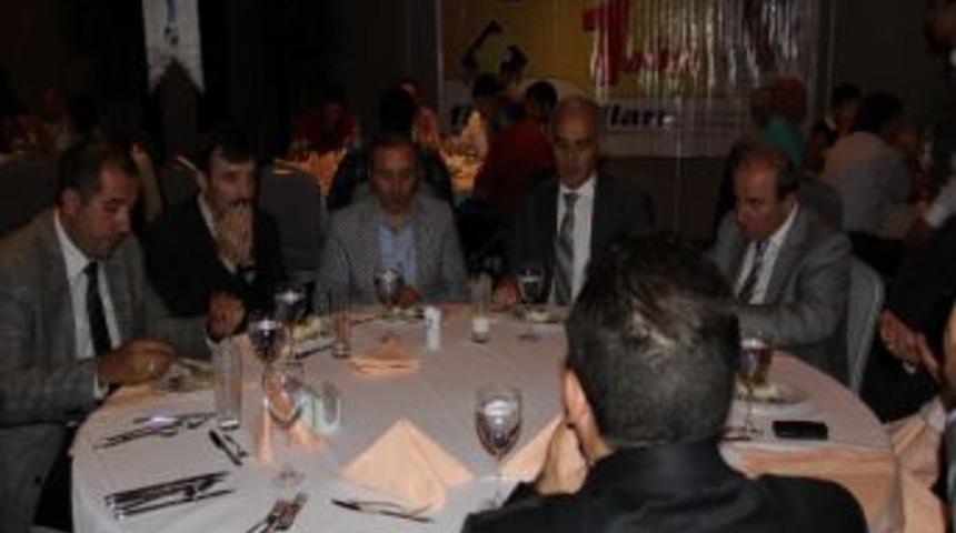 M&uuml;siad&rsquo;tan Geleneksel İftar Yemeği