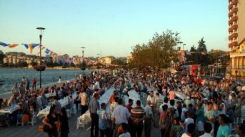 Kordonboyu&rsquo;nda İftar
