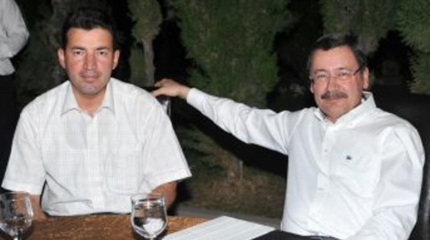 Ulupınar, iftar yemeğine katıldı