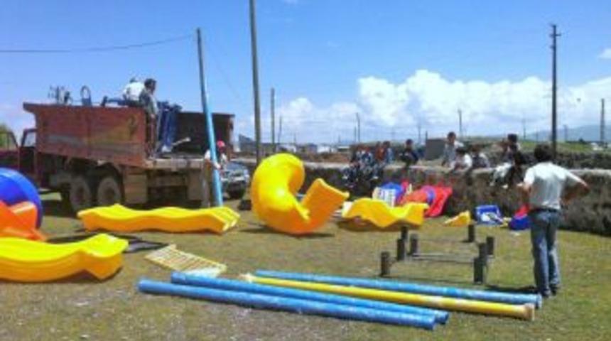 Selimli &Ccedil;ocuklara Oyun Parkı