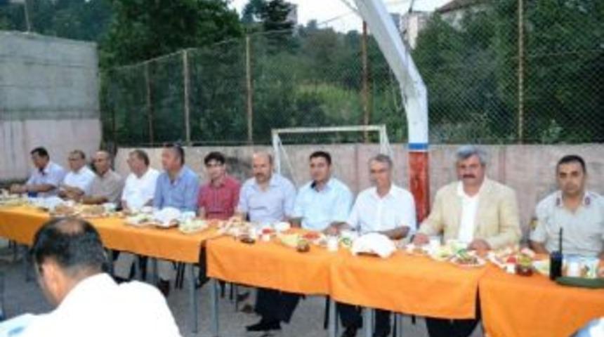 AGİAD iftar yemeği