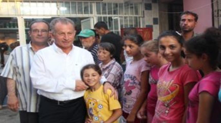 Ege-koop Başkanı H&uuml;seyin Aslan, Kadifekalelilerle Birlikte İftar A&ccedil;tı