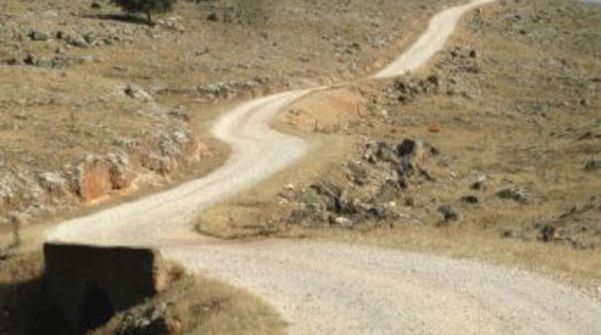 Köylüler Stabilize Bağlantı Yolunun Asfaltlanmasını İstiyor