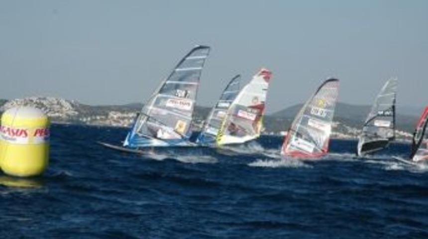 &Ccedil;ağla Kubat Klasını Konuşturdu