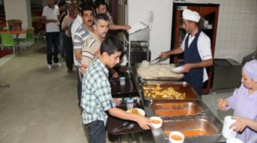 Namimder &Uuml;yeleri Ve Resmi Kurum &Ccedil;alışanları İftar&rsquo;da Buluştu