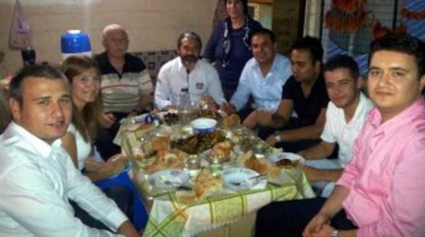 Ak Parti’li Gençler İftar Sofralarına Konuk Oluyor