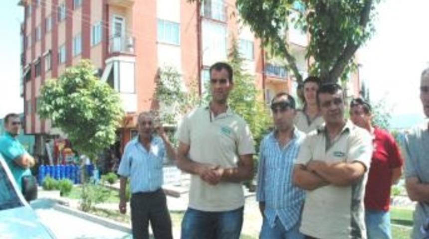 &Ccedil;&ouml;ken Asfalt Minib&uuml;s&uuml; Yuttu