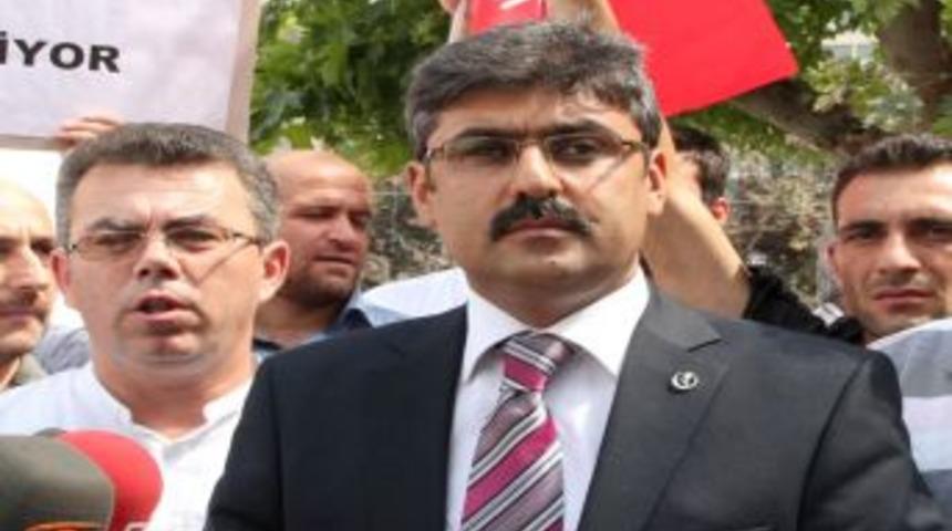 BBP&rsquo;liler Arakan&rsquo;daki M&uuml;sl&uuml;man Soykırımını Protesto Etti