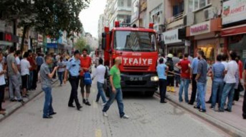 Kafede Patlayan Jenerat&ouml;r Korkuttu