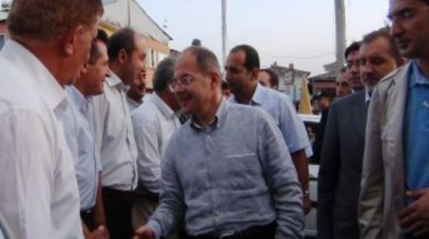 Bakan Akdağ'dan Ter&ouml;r &Ouml;rg&uuml;t&uuml;ne "silah Bırak" &Ccedil;ağrısı