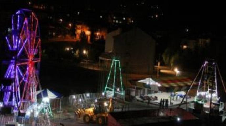 Hakkari Lunaparka Kavuşuyor