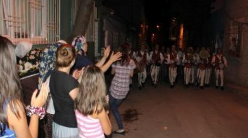 Davul Yerine, Enstrumanlı Sahur