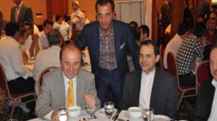 Pusula Gazetesi İftar Yemeği