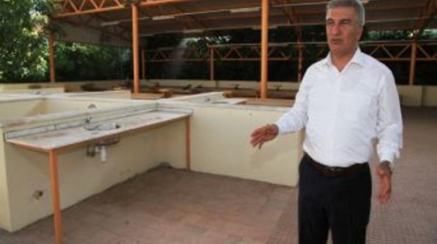 Karşıyaka&rsquo;da Pazar Alış Verişi Artık &Ccedil;ok Daha Konforlu Olacak