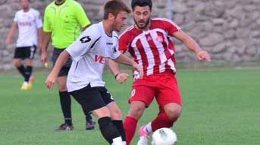 Evrensekispor 1-0 mağlup