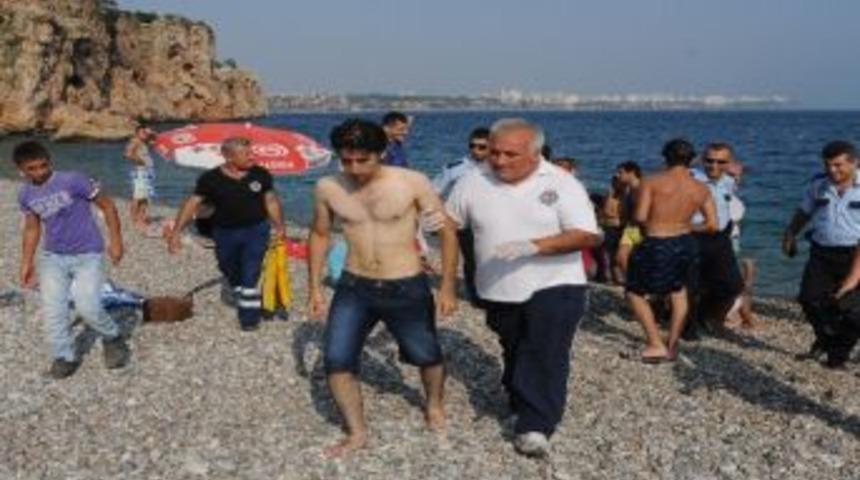 İranlı Gen&ccedil;, Boğulmaktan Son Anda Kurtarıldı