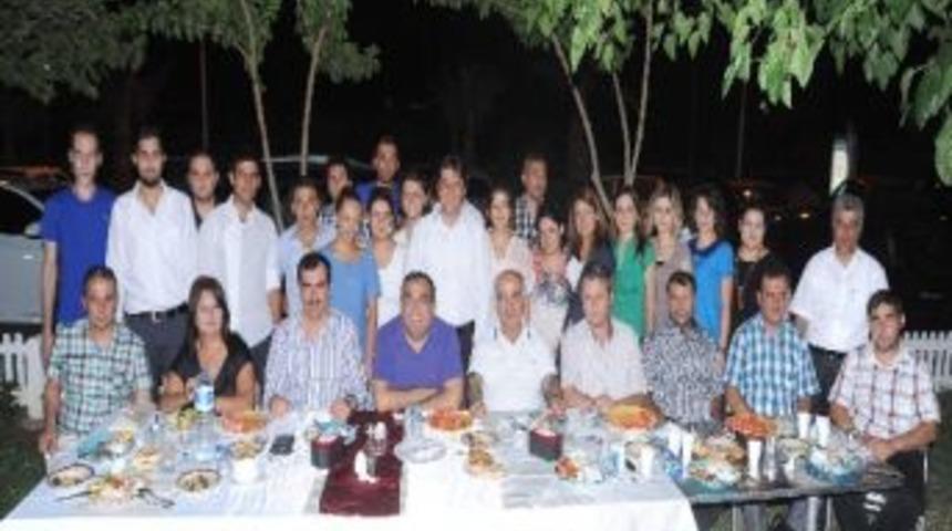 Ak Gen&ccedil;lerden Vefa &Ouml;rneği