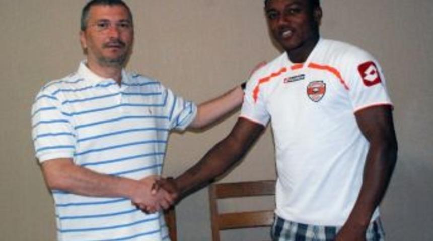 Adanaspor&rsquo;a Nijeryalı Golc&uuml;