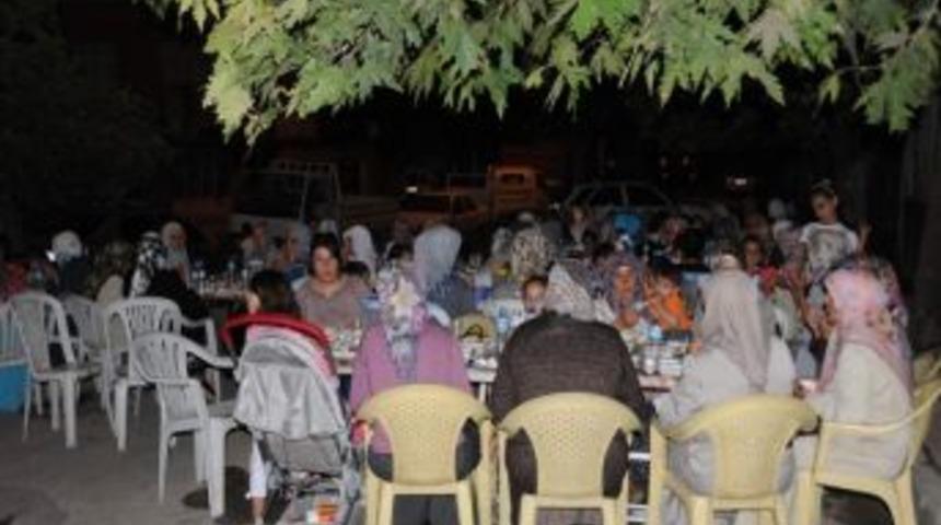 Belediye Başkan Vekili K&ouml;roğlu Kağızmanların İftarına Katıldı