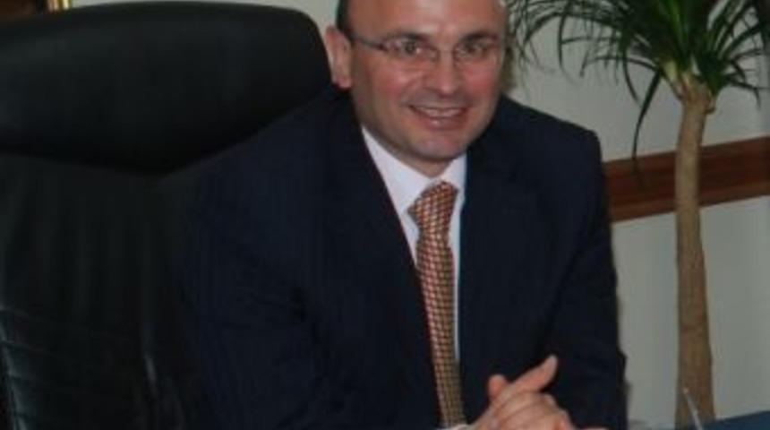 "Dil, bir milletin geleceğidir"