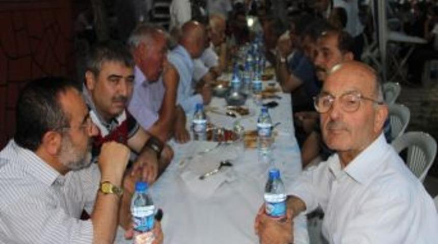 Bayat Belediyesi&rsquo;nden İftar
