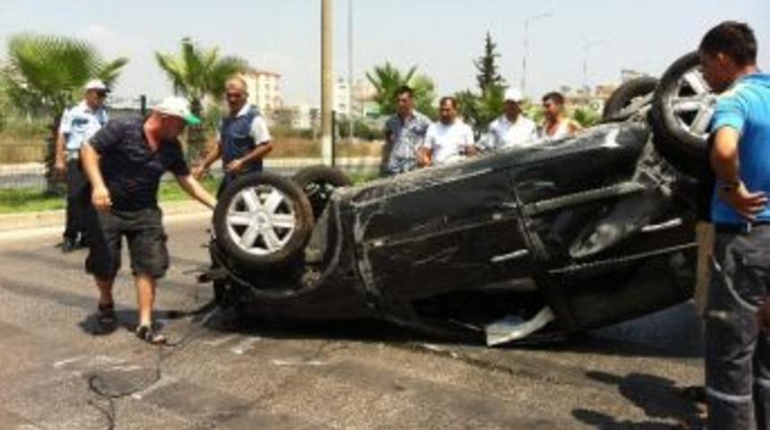 Takla Tan Otomobilden Yara Almadan Kurtuldu