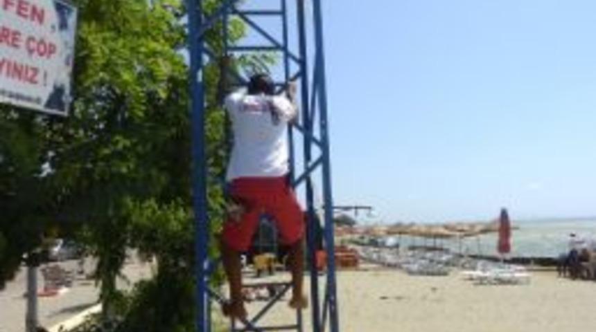 Mavi Bayraklı Plajın Cankurtaranları