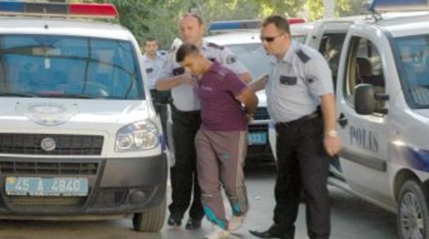 D&ouml;rt Yıldır Aranan Cinayet Zanlısı Manisa'da Yakalandı